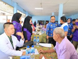 Peduli ODGJ, Pj.Wali Kota Bekasi Beri Bantuan Sembako dan Pemeriksaan Serta Obat-Obatan Gratis
